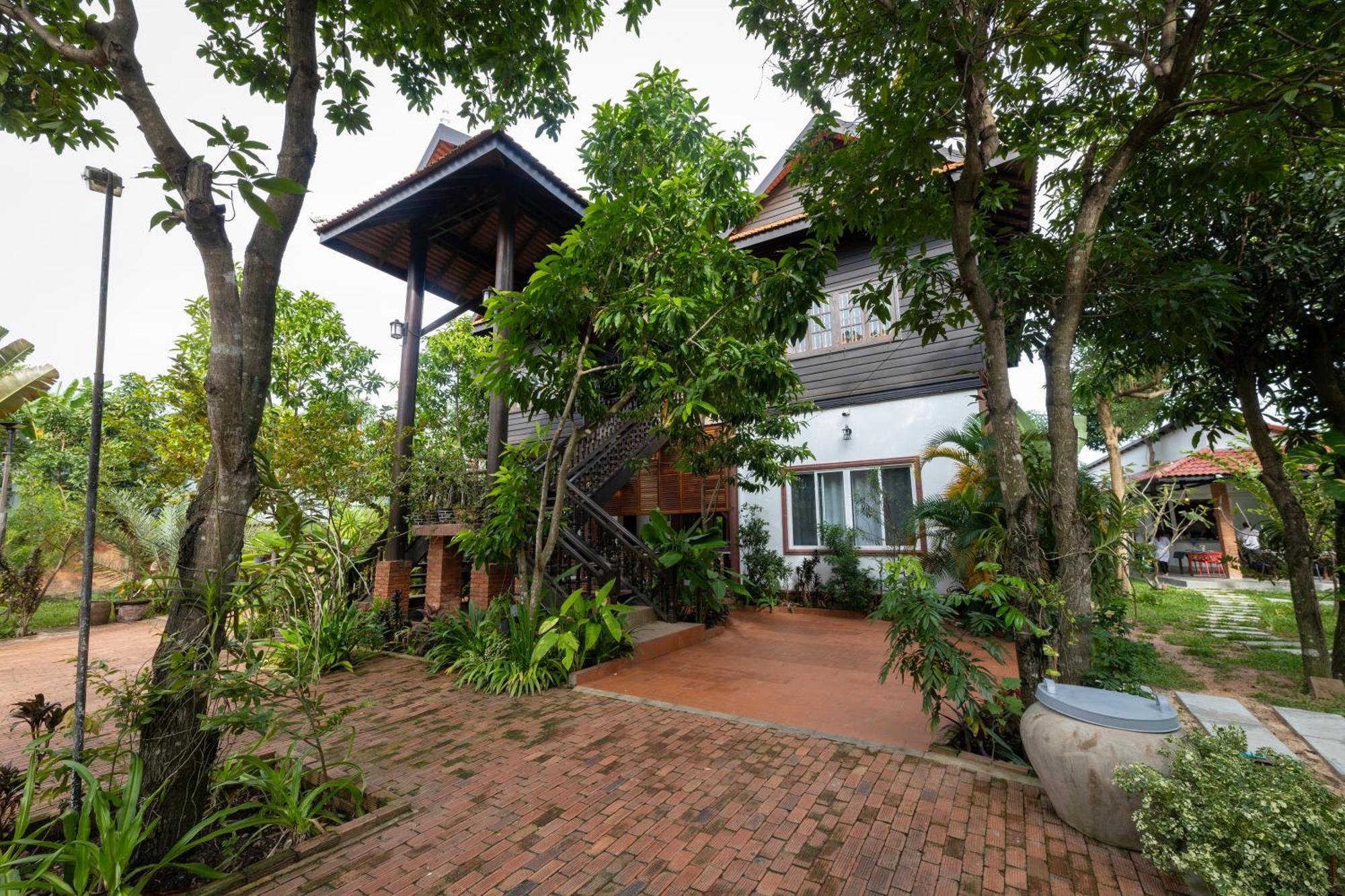 Willa Atoh'S Maison Siem Reap Zewnętrze zdjęcie